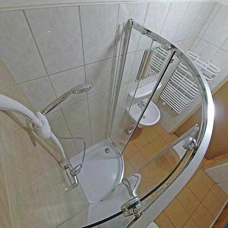Hostel "Na Bocianowie" Бидгошч Екстериор снимка