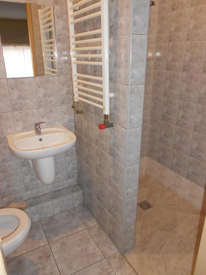 Hostel "Na Bocianowie" Бидгошч Екстериор снимка