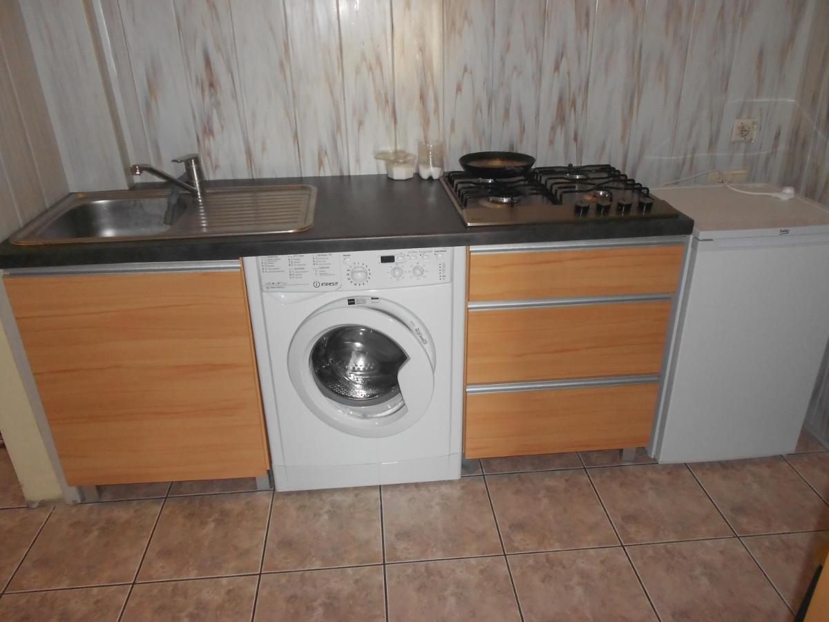 Hostel "Na Bocianowie" Бидгошч Екстериор снимка