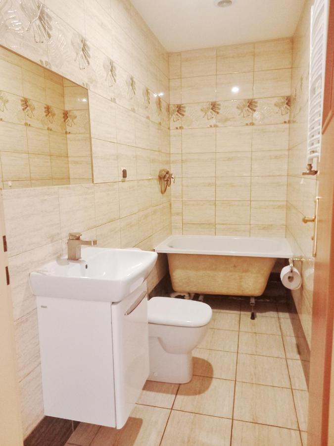 Hostel "Na Bocianowie" Бидгошч Екстериор снимка