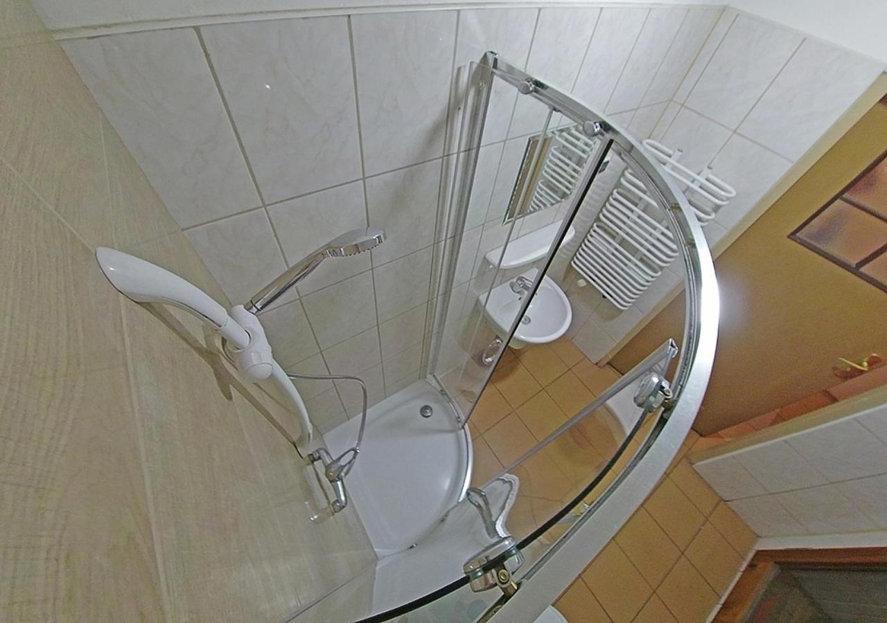 Hostel "Na Bocianowie" Бидгошч Екстериор снимка